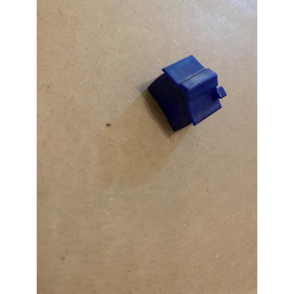 Littlest Pet Shop Monopoly Replacement 34 red crates, 13 blue dog houses - Picture 5 of 6